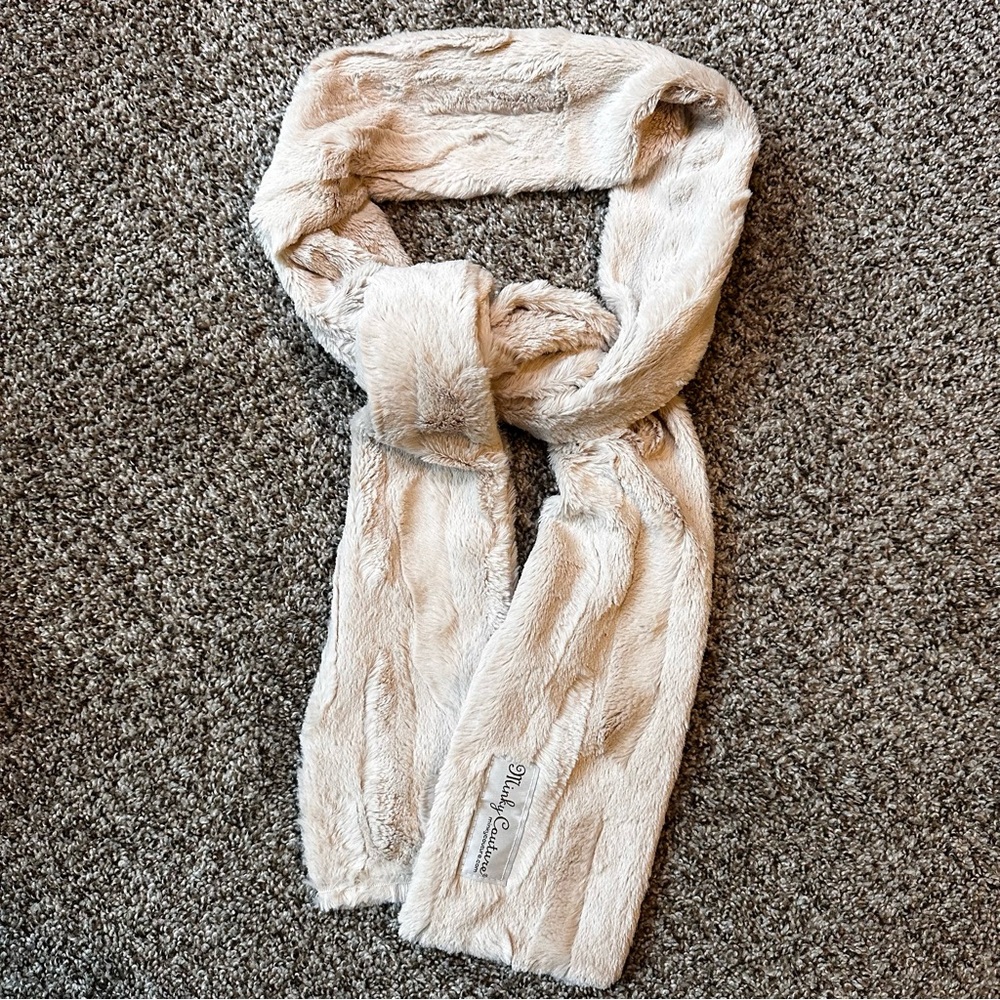 Plush Faux Fur Scarf minky